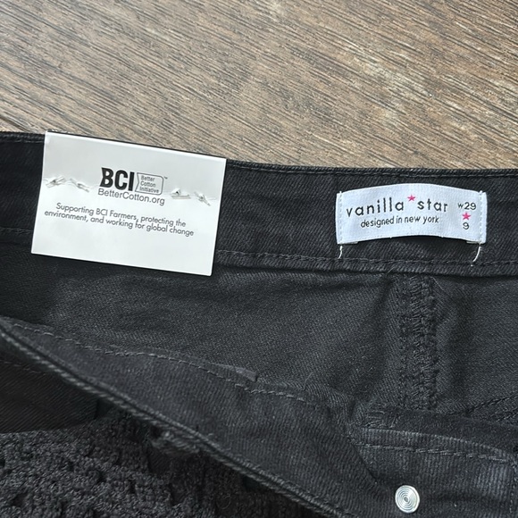 Vanilla Star Black Boho Denim Shorts with Granny Square Crochet Design Size 29/9 - Picture 4 of 5